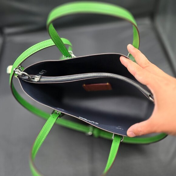 Coach Mollie Tote Bag 25 CV966 Kelly Green - Picture 7 of 10